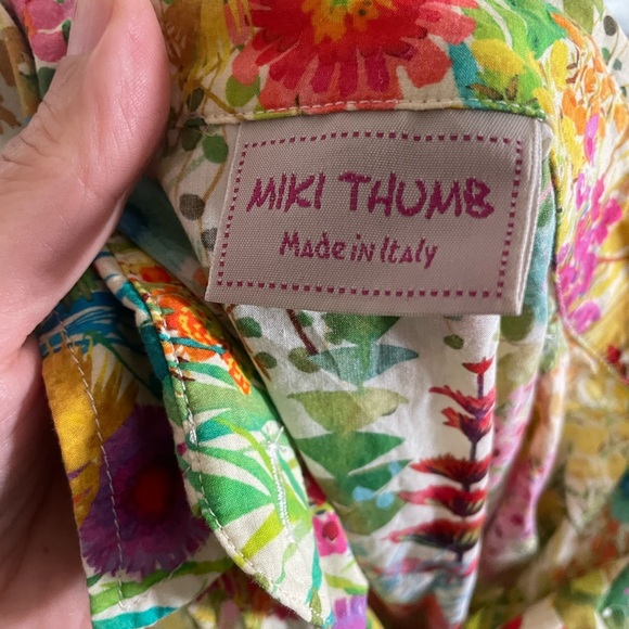 Miki Thumb Liberty fabric cotton shirt in very beautiful vibrant floral print - Picture 3 of 4